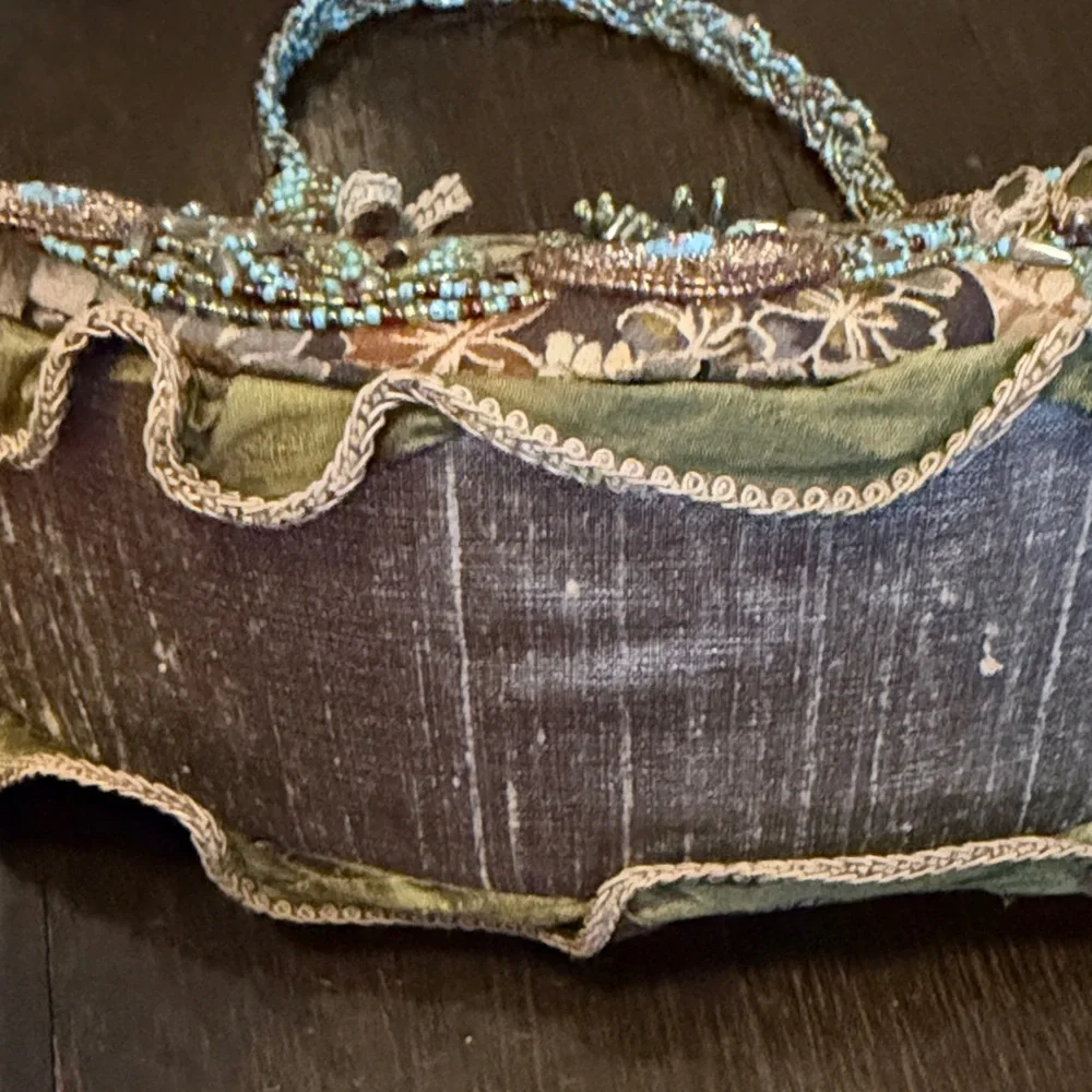 Artisan Floral Embroidered Clutch with Beaded Strap - Picture 3 of 5